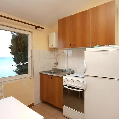 Apartments By The Sea Seget Vranjica, Trogir - 1051 Apartment *