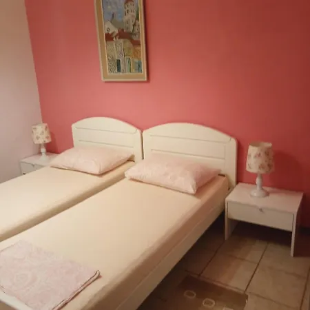 Apartments By The Sea Seget Vranjica, Trogir - 1051 Seget Vranjica