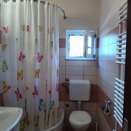 Apartment Apartments By The Sea Seget Vranjica, Trogir - 1051 Seget Vranjica