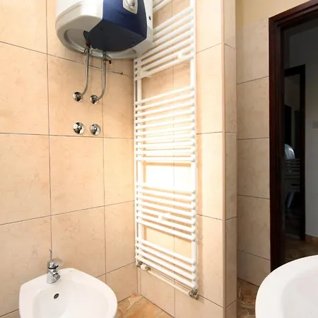 Apartment Apartments By The Sea Seget Vranjica, Trogir - 1051 Seget Vranjica