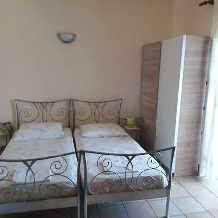 Apartman By The Sea Seget Vranjica, Trogir - 1051 Seget Vranjica